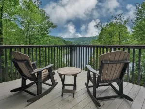 Image of Harmony Hill Spacious Home with HotTub lake views| Pool Table