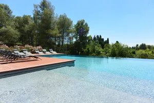 Image of Alpilles Luberon, air conditioning, heated pool, 9 bedrooms 7 bathrooms