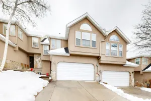 Image of Updated Condo w\/ Private Hot Tub, Mountain Views, & Gas Grill - Close to Skiing
