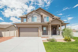 Image of Hawk 5: Dog Friendly Downtown Home w\/ Office