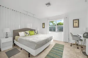 Image of Beach Guest House \"Reset your Vibe\". steps to the ocean....