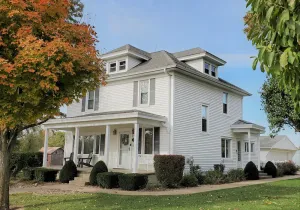Image of Charming Nauvoo Farmhouse - 1 mile from Nauvoo Temple
