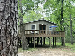 Image of 2 BDRM Treehouse Hideaway- Lake Conroe | Boat ramp