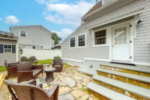 Image of Classic dog-friendly home with private washer\/dryer & outdoor shower
