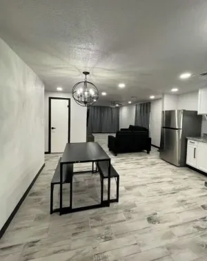 Image of Modern 3 Bedroom 2 Bath Home Centrally Located!
