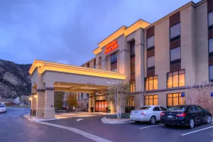 Image of Hampton Inn & Suites Rifle