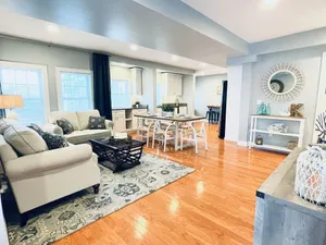 Image of Sea-Esta House - Walk to DWTN Portsmouth, Shipyard; Drive to UNH, Beaches, Pease