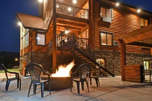 Image of BEAUTIFUL LOG HOME - CLOSE TO PARK CITY