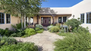 Image of Luxurious 3 Bedroom-3 Bath~ Majestic views~ outdoor Spa~10 minutes to Plaza