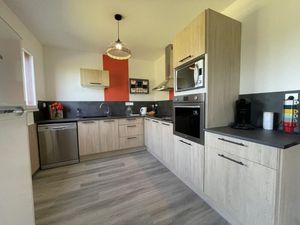 Image of Escapade Nature avec Confort : Gîte 5 Pers., Terrasse, Activités Plein Air, Draps Fournis - FR-1-489-461