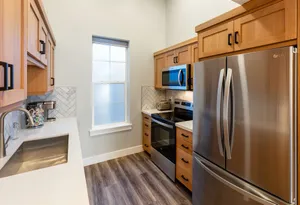 Image of Best location!  New cozy 2 BR unit 2 minutes from Big Cottonwood!