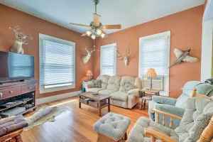 Image of Lampasas Ranch Cabin on 1,200 Acres w\/ Large Yard!