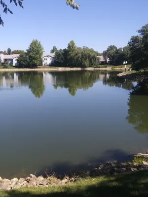 Image of lake front 2 br condo close to bsu