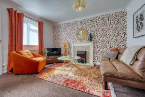 Image of CAPRI 13 SA - 3 Bedroom House close to Loughborough University, EV car facilities, Free Parking, Free Wifi - Ask for contractor rates!