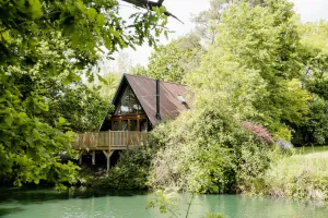 Image of Waterside Lodge