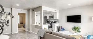 Image of Remodeled Apt In Paseo With Bikes