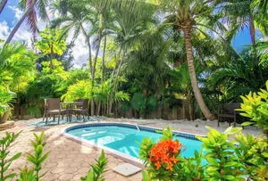 Image of The Garden Villa 1bed\/1bath with private pool & large backyard