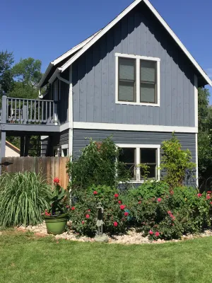 Image of Lovely Old Town Carriage House in Quiet Neighborhood