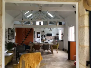 Image of The former barn, house with swimming pool on 5500 m2 of parkland,