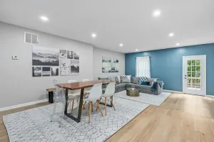Image of Modern & Contemporary Lake Ridge Townhouse w\/ Deck