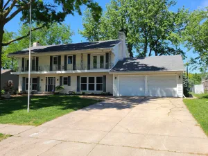 Image of Executive Rental - 4 bed, 4 bath fully furnished home W\/L2 EV Charging Station