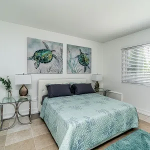 Image of 2bd home with secluded backyard w BBQ near the  beach