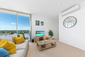 Image of Skyview Comfy Apt in Centre of Burwood