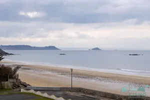 Image of 411-T2 a stone's throw from the beautiful CAROUAL beach