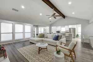 Image of Candleridge Casa - Newly Remodeled 4-BD Hidden Gem