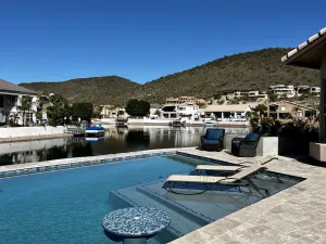 Image of \"Casa En Lago” Heated Pool, Pontoon Boat, Fishing, Mini Golf 🏊‍♀️🎣 🛥️ ⛳️