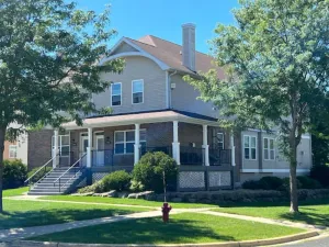 Image of Entire 3 Bedroom with Fireplace - sleeps 12