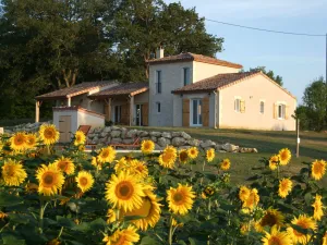 Image of Villa with Stunning Views, Pool and Fast WiFi