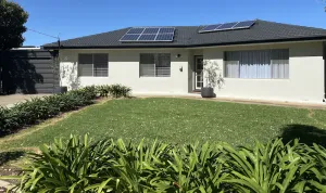Image of In the Heart of The Barossa Valley. Spacious, immaculately presented, 5 bedrooms