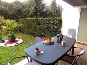 Image of Royan - APPARTEMENT en rez-de-chaussée aménagé avec ELEGANCE - jardin privatif