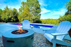 Image of Bourbon Country Lodge • 5 Acre Resort Pool+Hot Tub