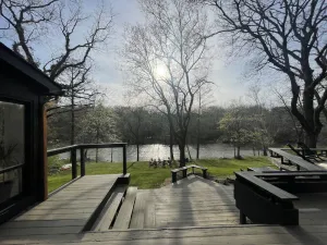 Image of THE RIVERHOUSE-RIVERFRONT. 3 minutes to Bridge Park, Columbus Zoo