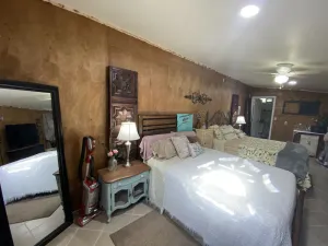 Image of Hilda's Garage~Bandera, TX.