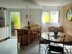 Image of Pretty village house in the town center