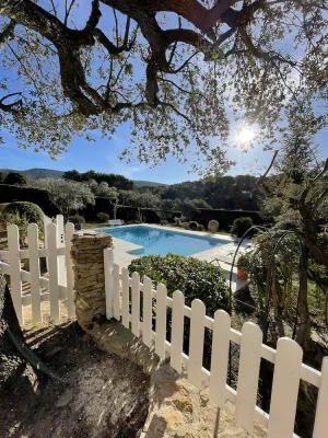 Image of Charming guest house, 15 minutes from the most beautiful beaches in the Var.