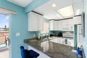 Image of Cozy home one block from the beach