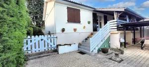 Image of Maison paisible à Veyras avec piscine privée et vue montagne