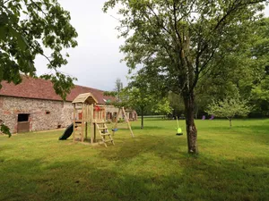 Image of Charming Country House with Large Garden, Fireplace, and Modern Amenities