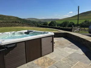 Image of TIME - Charming Countryside Barn Conversion with Hot Tub & Scenic Views