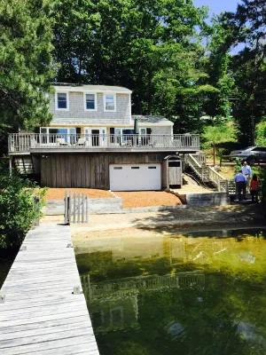 Image of Cozy lake house minutes to Craigville Beach