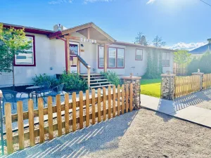 Image of Book NOW for Summer Events! Multi-family, pets allowed, HOT TUB!