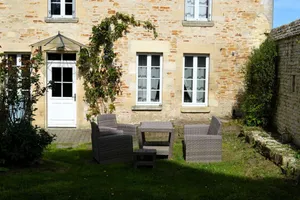 Image of L'auberge du lavoir, maison en pierres avec jardin