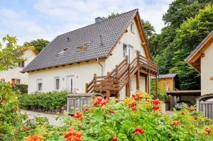 Image of 3- room ground floor apartment in the coastal forest, not far from the beach with sauna