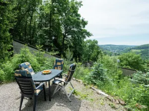 Image of Great Spacious Holiday Home in a Tranquil Holiday
