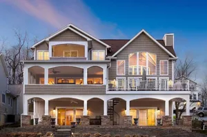 Image of Luxurious Lakefront Apple Valley Estate 6,000 sqft
