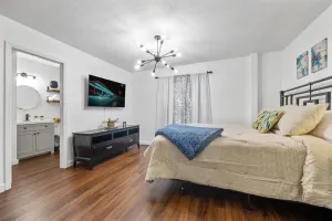 Image of Ivor’s Cottage - Cozy 2BR -  Game Room - Backyard - Youth Sports Accommodations